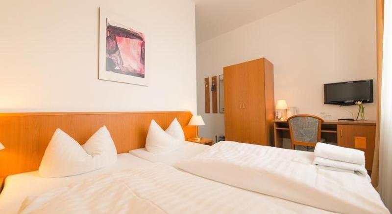 Goethe Hotel Messe By Trip Inn Frankfurt am Main Quarto foto